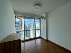 The Tampines Trilliant (D18), Condominium #530490801